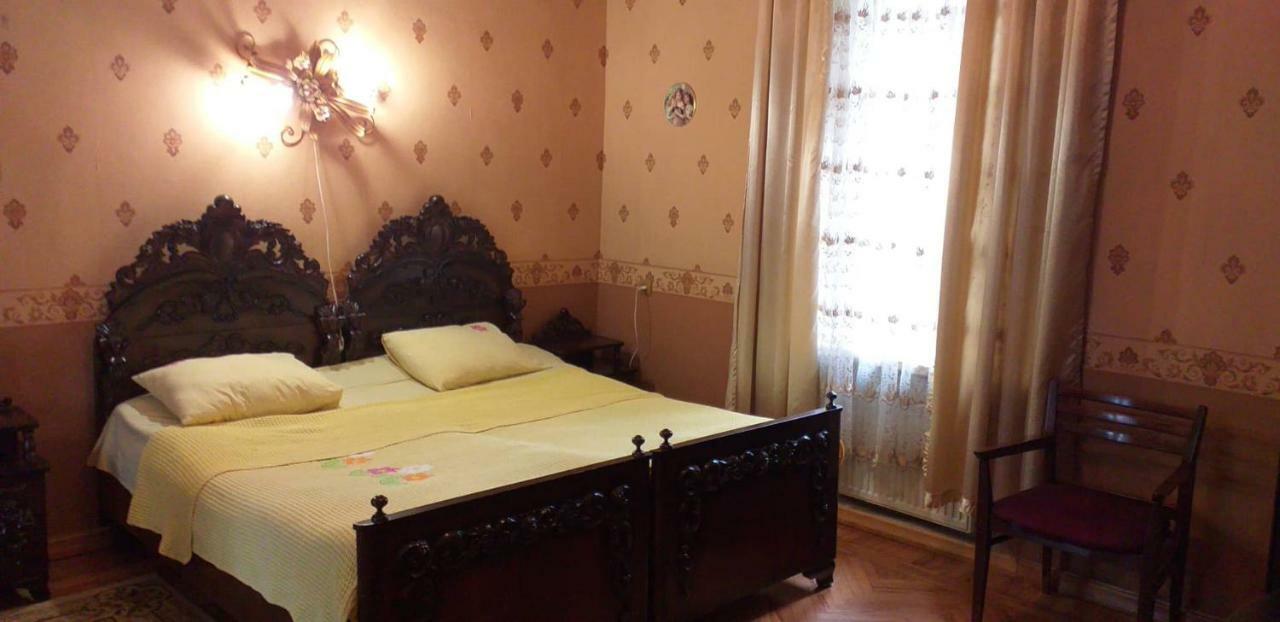 Hostel Castle Kutaisi Eksteriør billede